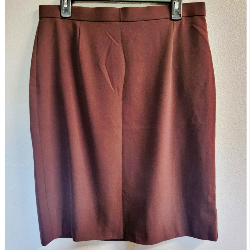 Briggs New York Pencil Skirt